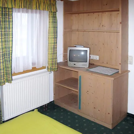 Gratzerhof 211w Apartman
